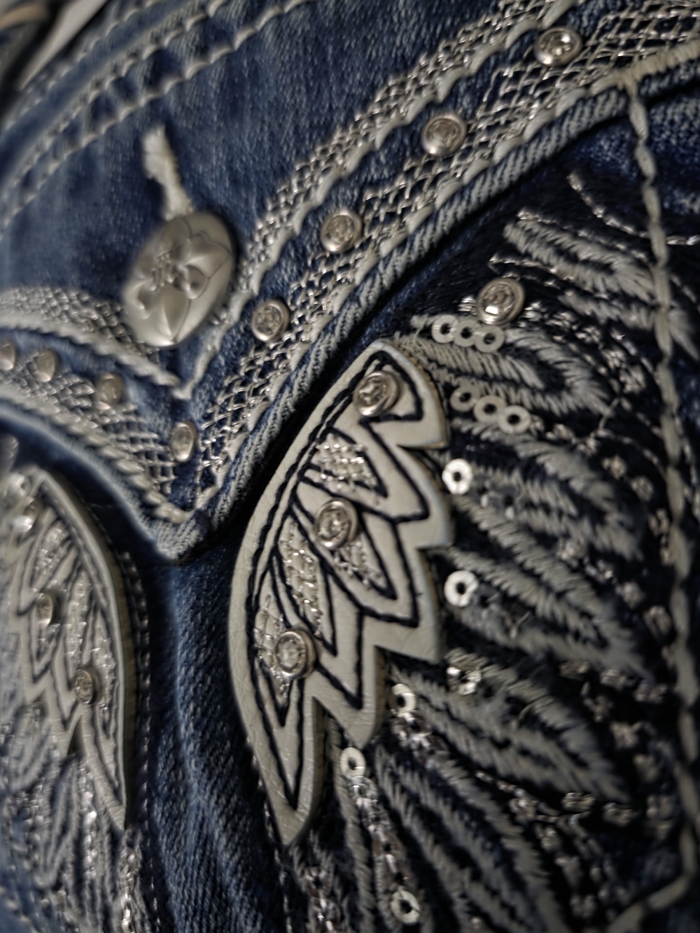 Miss Me Mid-Rise Dark Blue Embroidered Women's Jeans - 30 X 29 - Picture 6 of 14